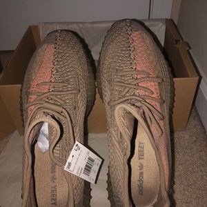 Yeezy boost 350 sand taupe